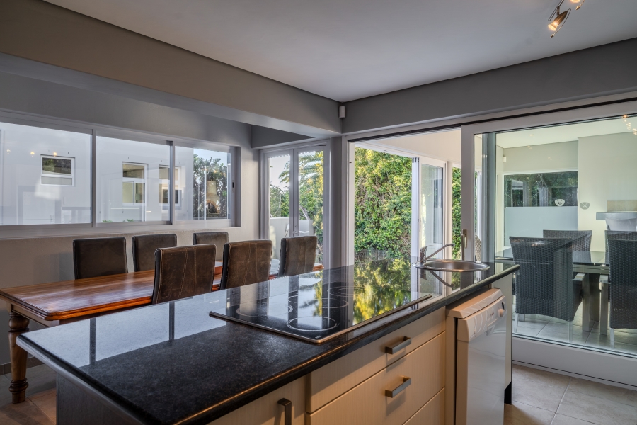 7 Bedroom Property for Sale in Camps Bay Western Cape